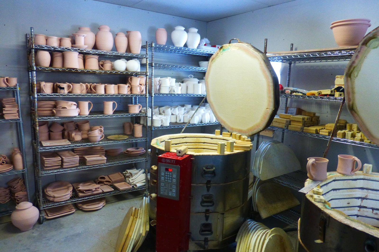 Pottery studio collection
